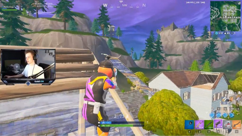 Streaming: Raskology spielt für mehr als 188.000 Follower Fortnite auf Twitch. Bild: Screenshot